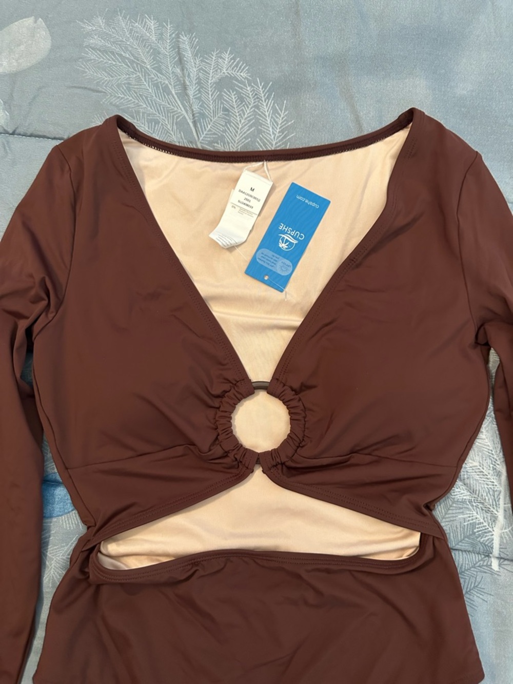 NWTS Cupshe Brown Long-Sleeve One-Piece Swimsuit with Front Ring Cutout Sz M - Picture 2 of 8